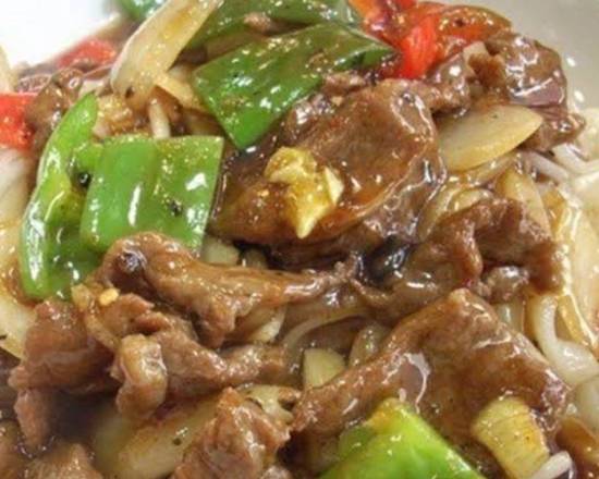 Beef Fried Flat Noodles in Black Bean Sauce豉汁牛肉炒河粉